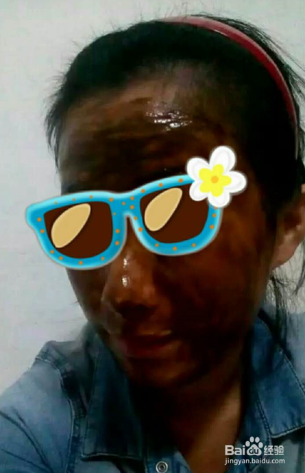 如何用本草美白膏洗脸