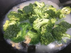 养生食补超级无敌鲜甜的上汤西兰花的做法