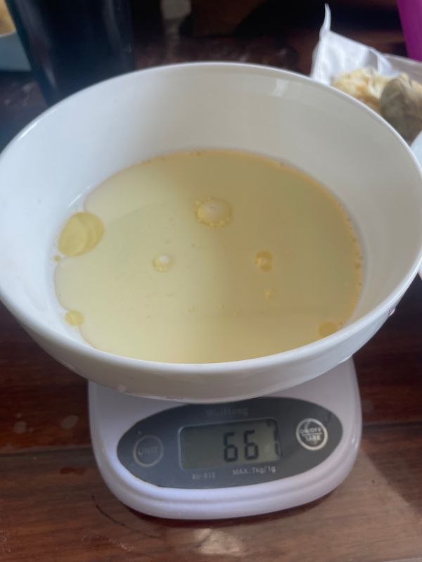 奶黄馅冰皮月饼