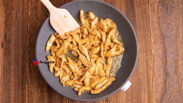 豆皮鸡胸肉蔬菜卷