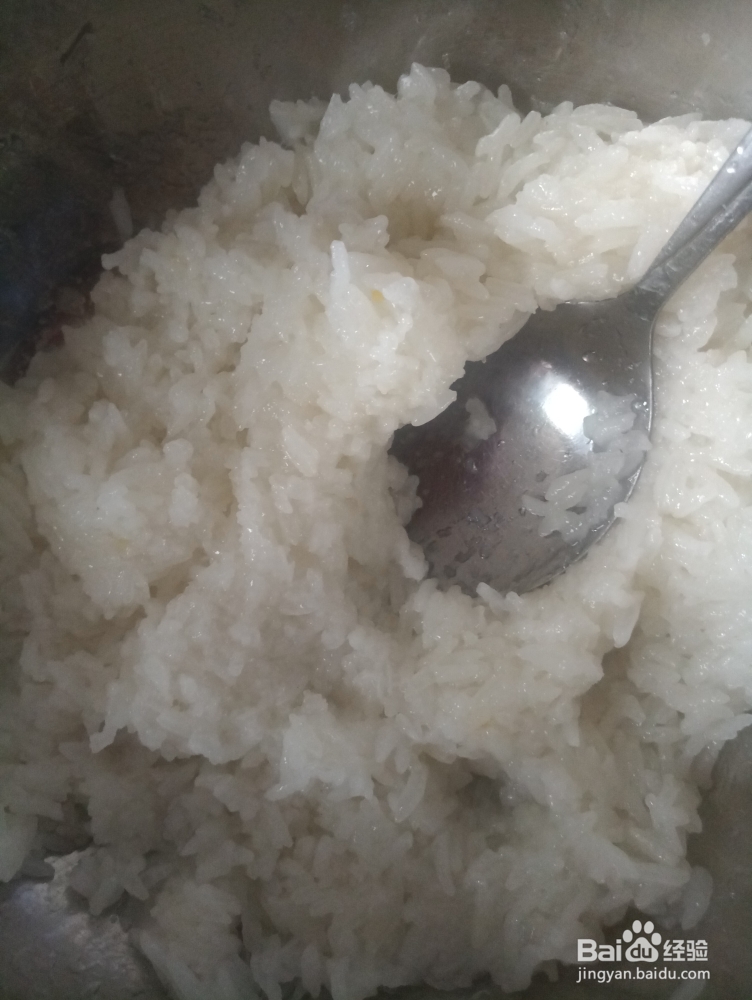 孩子爱吃的黄豆粉糯米糍粑