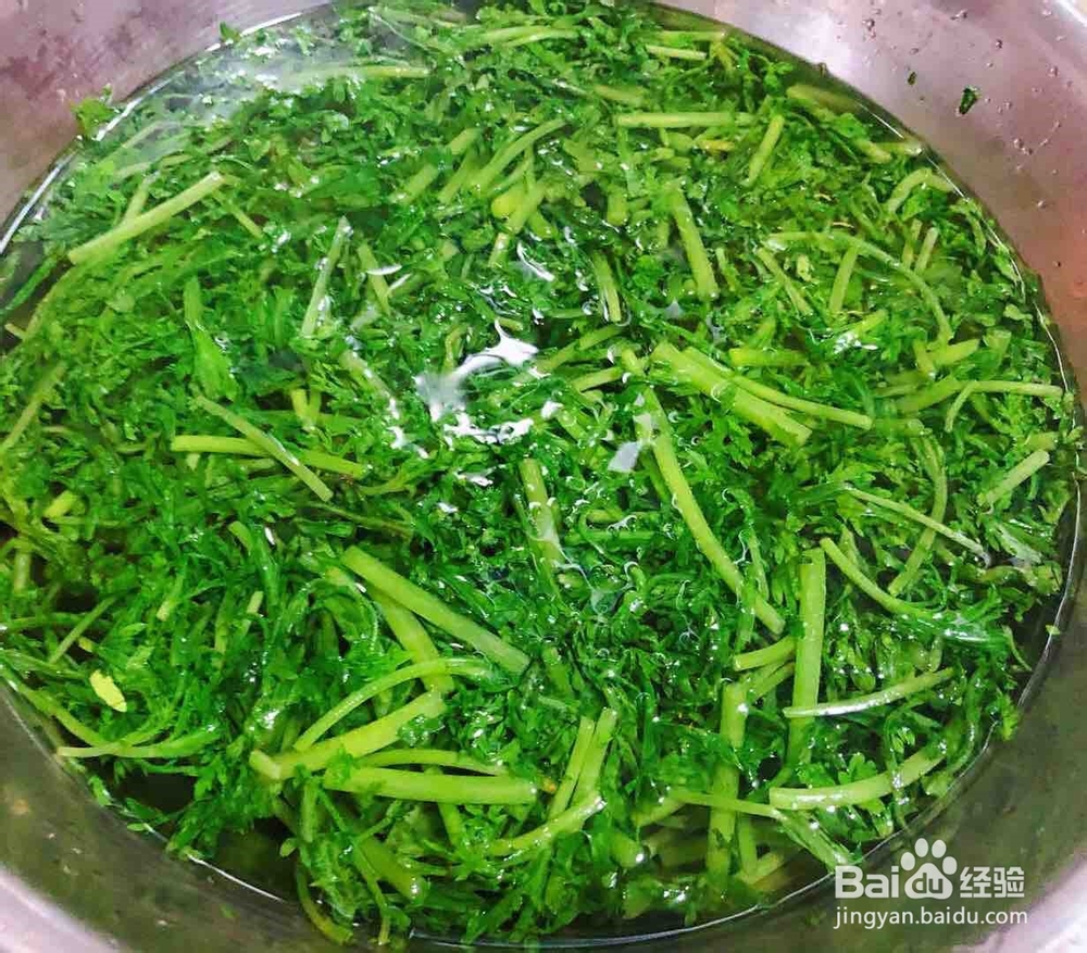 茼蒿凉拌合菜的制作方法