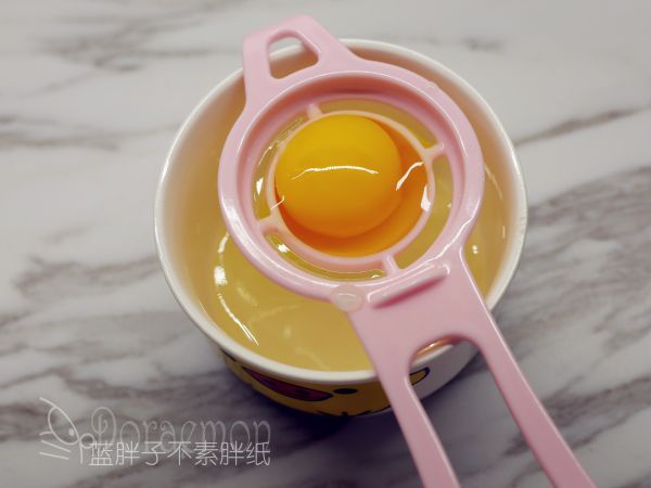 枣泥海绵纸杯蛋糕