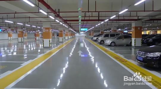 新车无牌怎么进停车场
