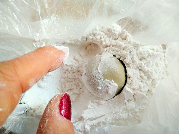 桂花黑芝麻汤圆