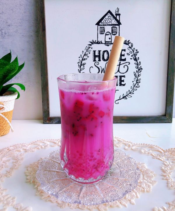 火龙果西米气泡饮