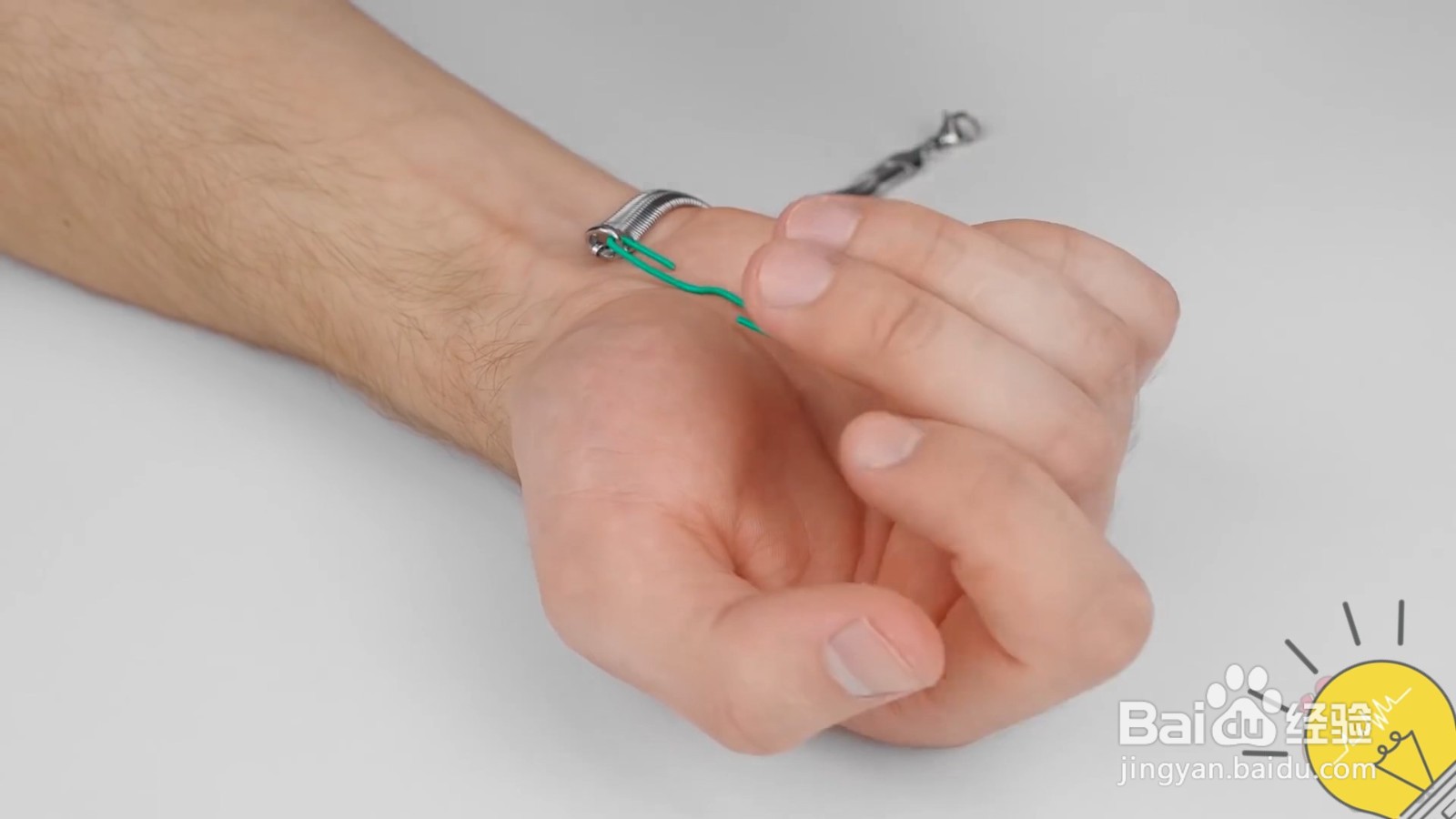 回形针怎么快速带手链