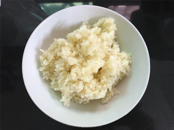 香菇时蔬糯米饭