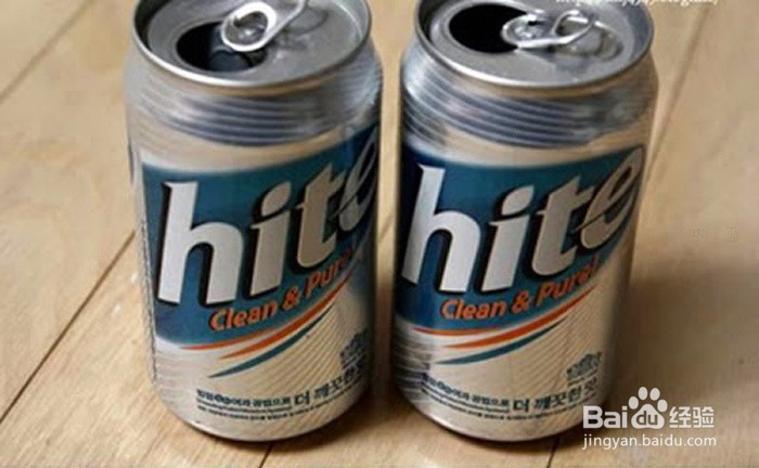 用易拉罐打造的吊兰花盆手绘创意diy