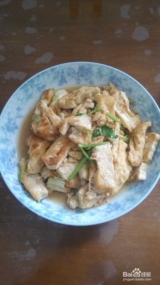 如何快速的煎出营养的家常小豆腐