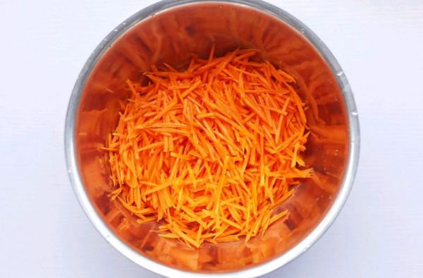 香葱胡萝卜鸡蛋饼