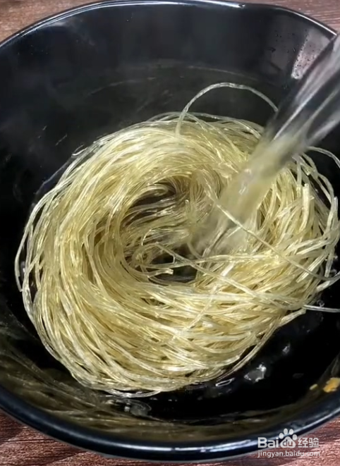 白菜炖粉条简单做法