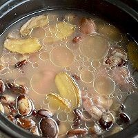 老少皆宜的蹄花汤