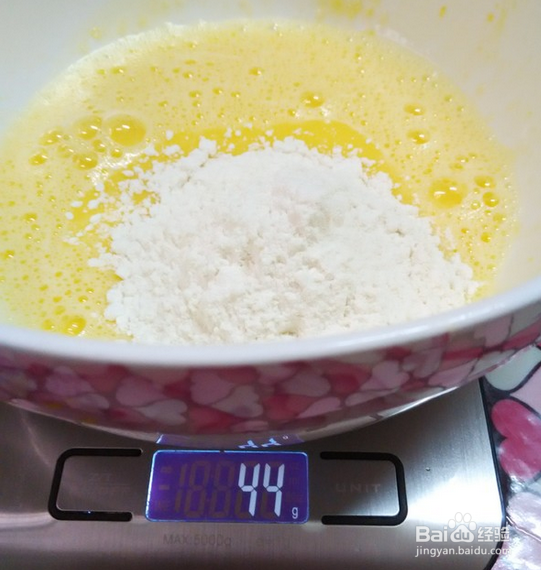 六寸戚风的做法