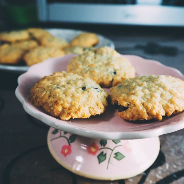 葡萄干燕麦饼干