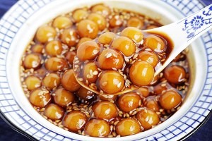 红糖糯米小圆子