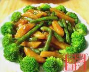 怎样自制土豆焖豆角