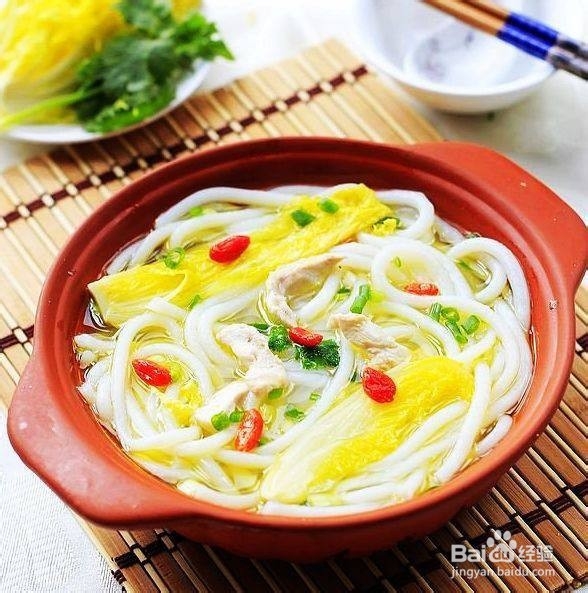 鸡汤米粉的做法