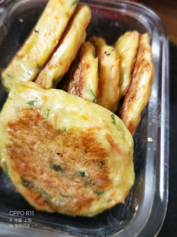 胡萝卜豆腐小饼