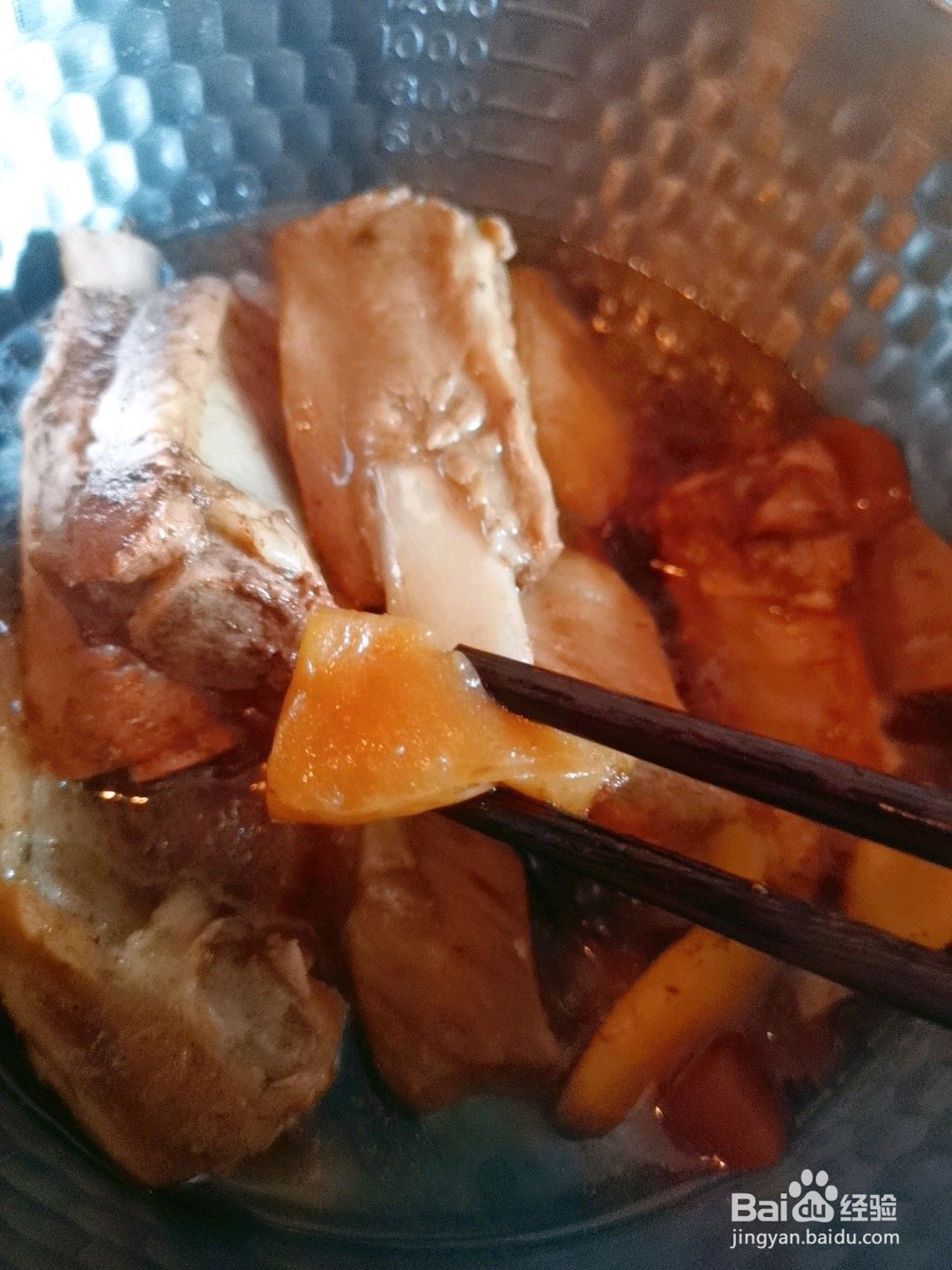 苹果闷排骨的做法