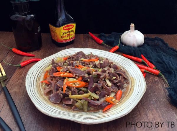 #美食美刻,乐享美极#酸辣鸡杂