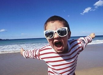 如何应对发脾气的宝宝。