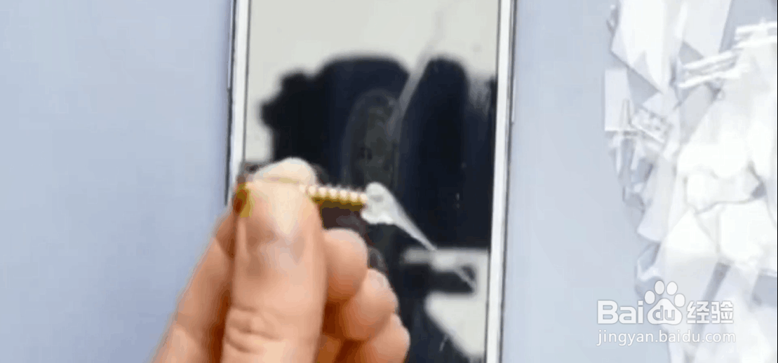 如何用塑料和钉子制作好玩有趣的现象。