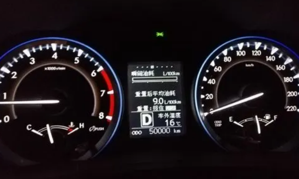防侧滑灯亮了是什么原因