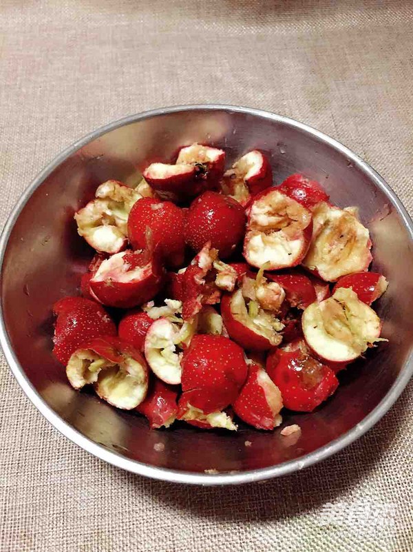 山楂果酱的做法