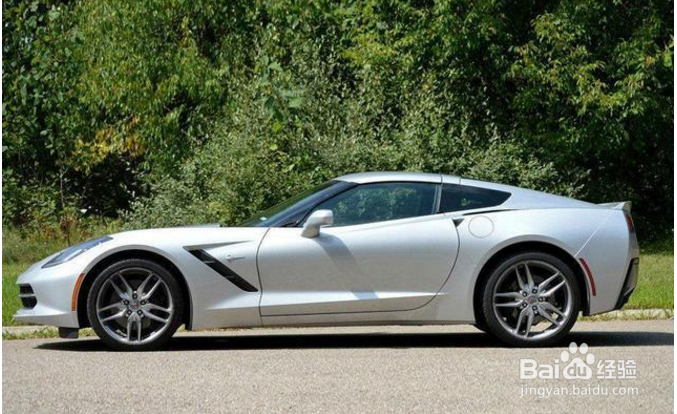 五菱出跑车了, V8发动机百公里不到4秒, 52万