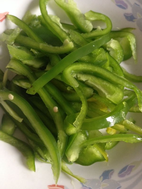 辣味蒜香吞拿鱼面