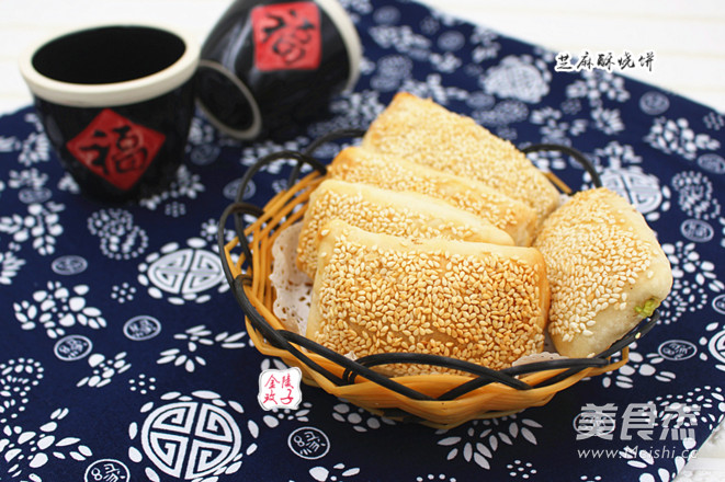 酥掉渣的芝麻小烧饼