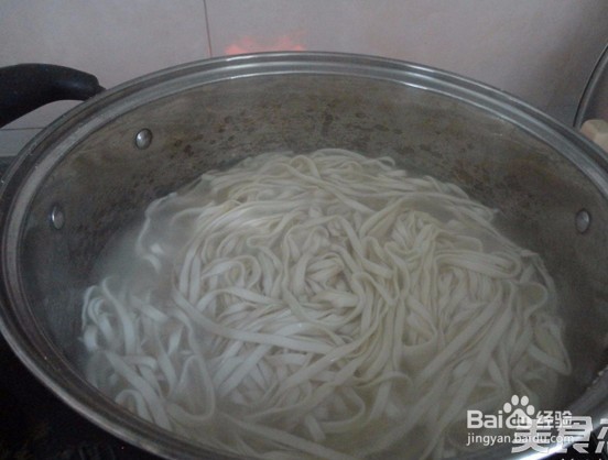 如何做美味杂酱面