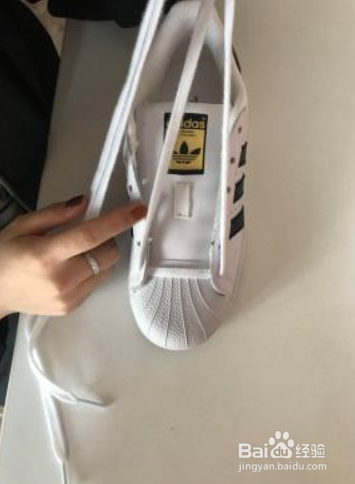 如何花样绑鞋带