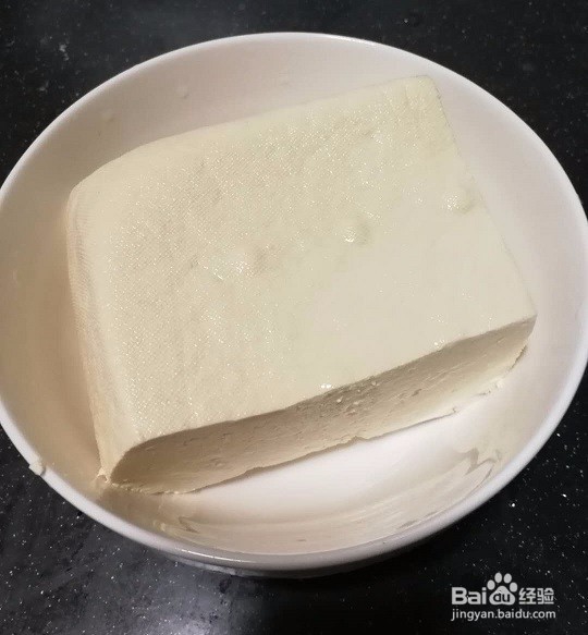 方便好吃的凉拌香椿豆腐