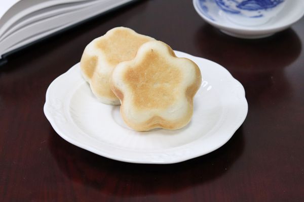 蓝莓果酱夹心小餐包