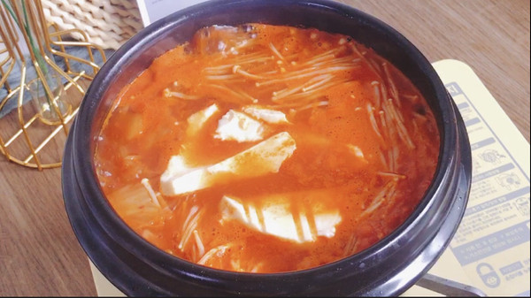 韩式泡菜豆腐汤