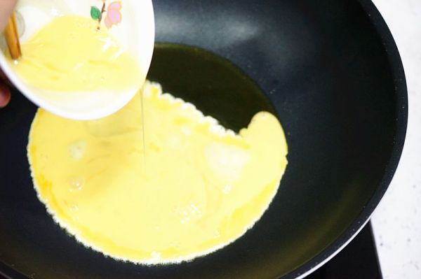 西葫芦鲜虾炒鸡蛋