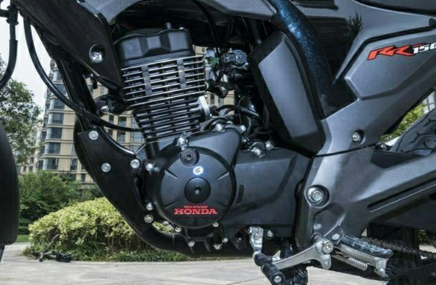 摩托车发动机比例在哪里看