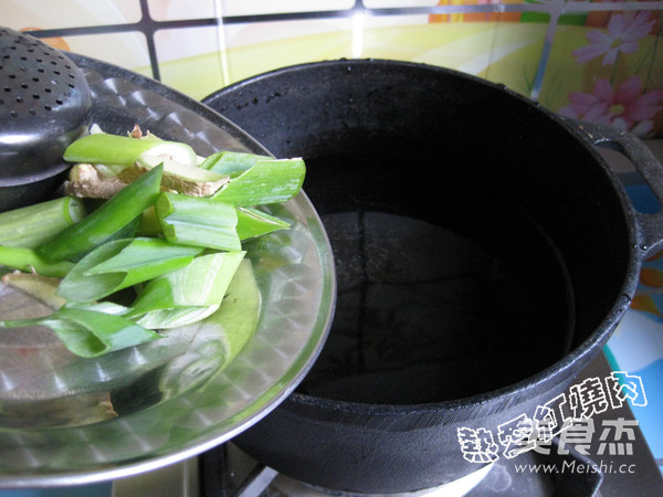 盐水鸭肝的做法