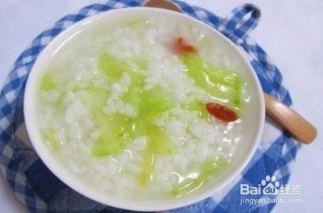 吃什么可以改善粗糙的肌肤？