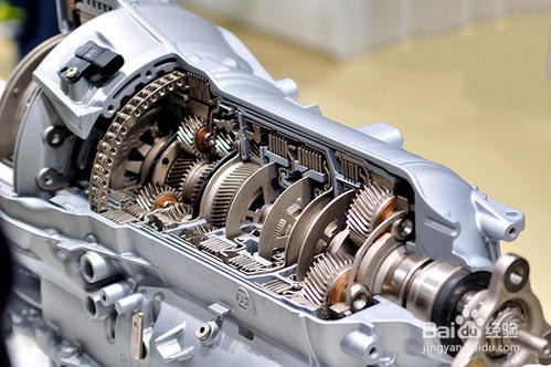 为保护齿轮机构的使用寿命，首选齿轮润滑脂