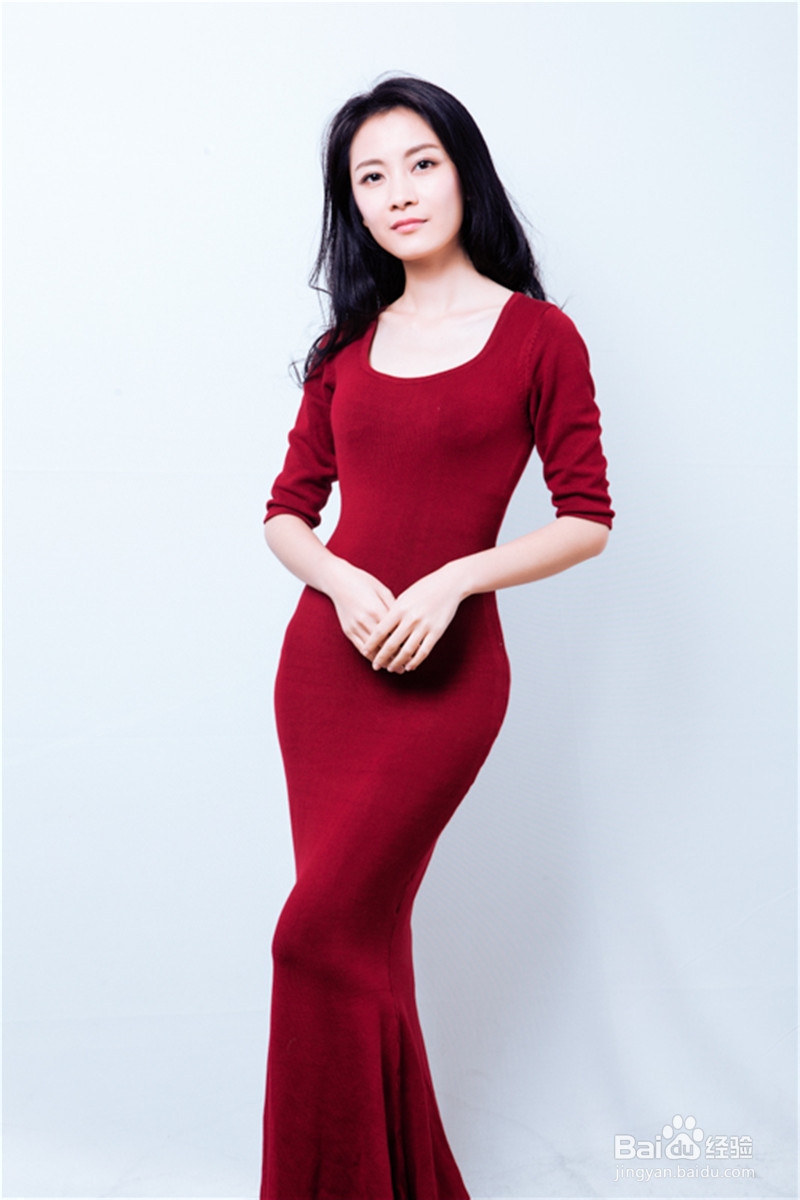 迪奥引领圣诞彩妆潮 梳子圣诞女神妆来袭