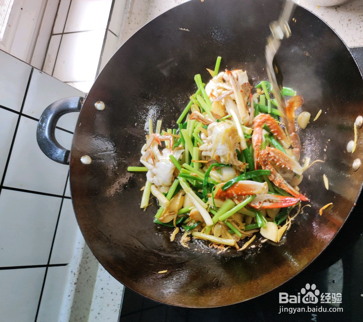 家庭版葱姜炒蟹的做法