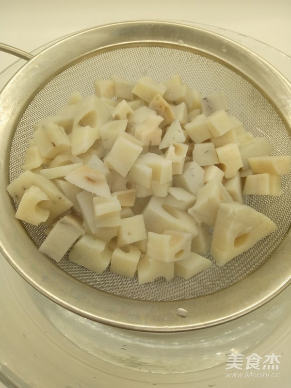 凉拌莲藕小黄瓜