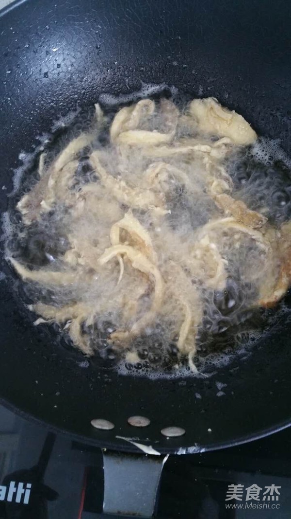 炸鲜蘑的家常做法