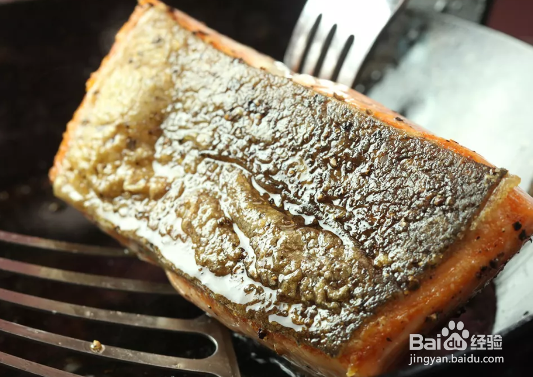 如何煎三文鱼片？