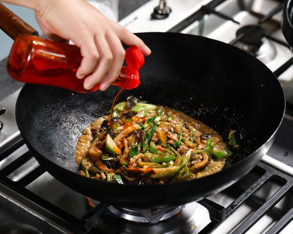 极妙秘制酱烧茄子