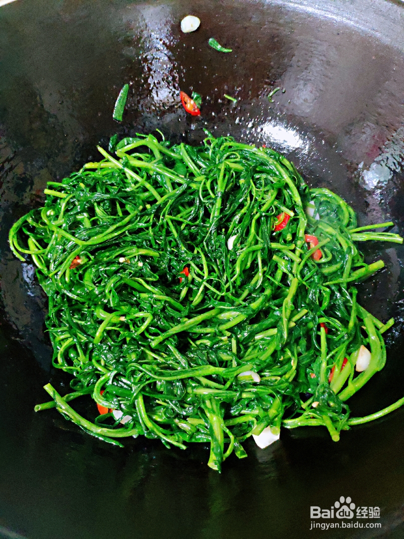 怎么吃都不腻的蒜蓉空心菜