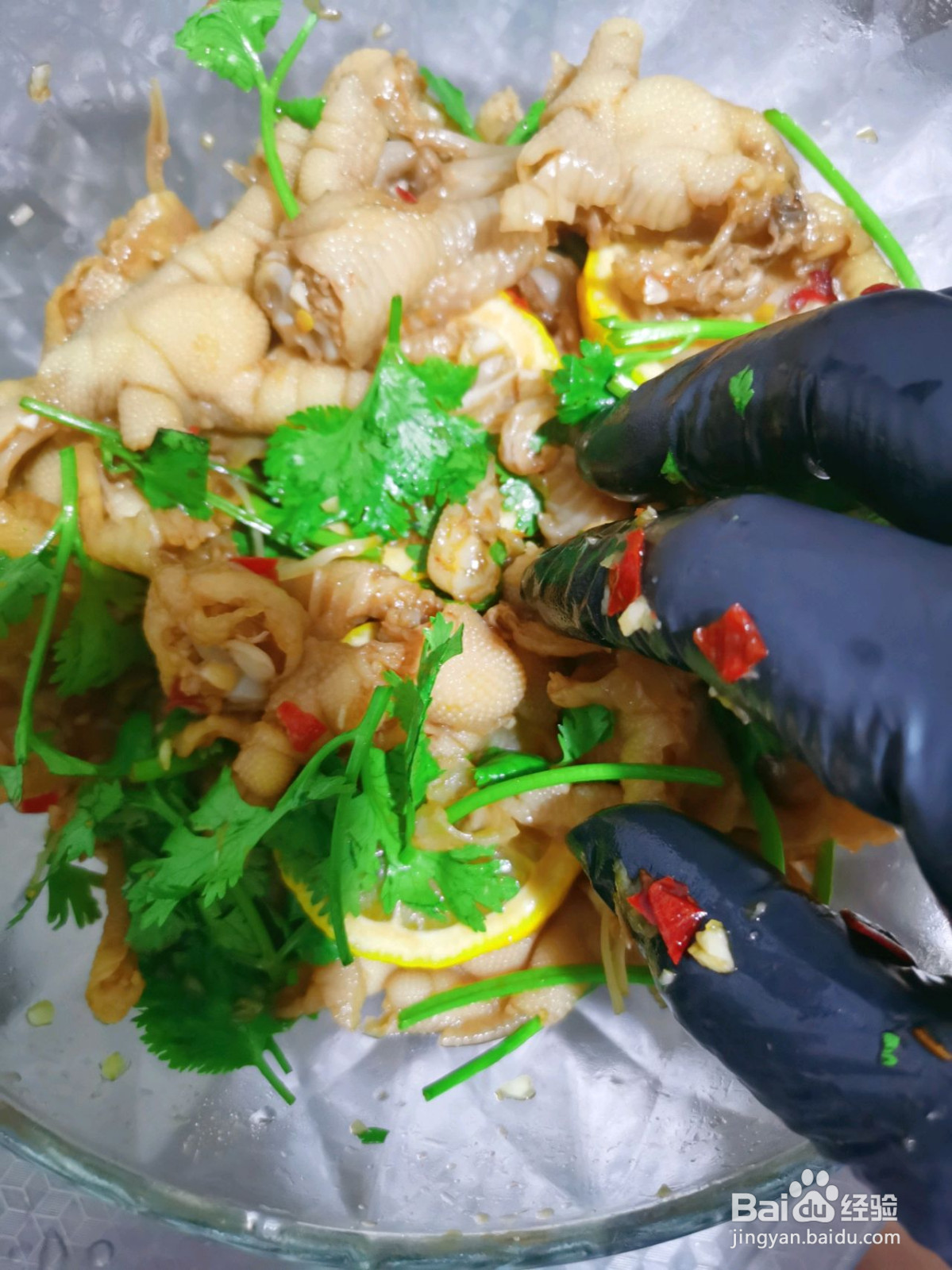 酸辣无骨凤爪的做法